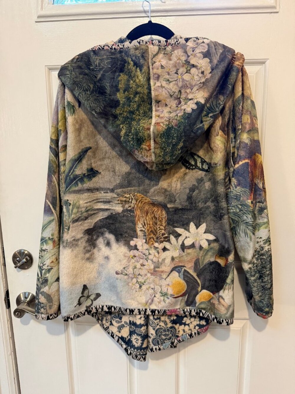 NWOT Johnny Was Joan Sherpa Jacket, Reversible, Rawi Scarf Print, XL - Picture 6 of 7